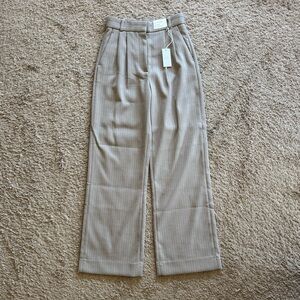 NWT Abercrombie and Fitch Sloane Pants 25R